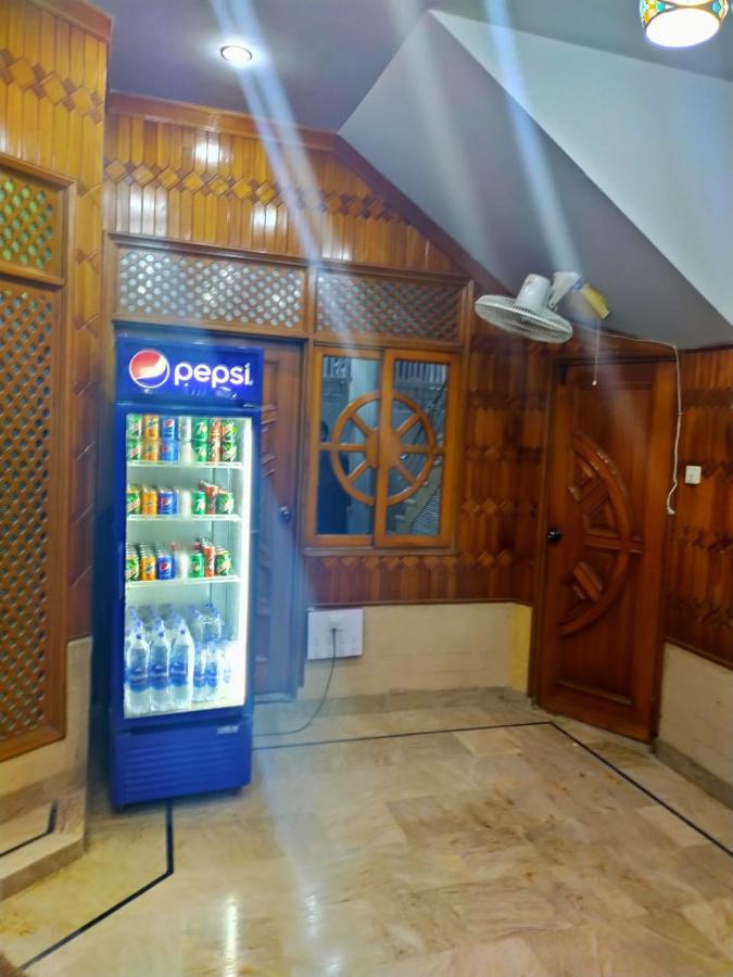 Karachi Motel Esterno foto